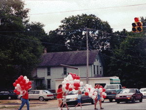 balloons.gif (49256 bytes)