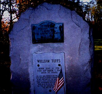 tufts.jpg (32220 bytes)