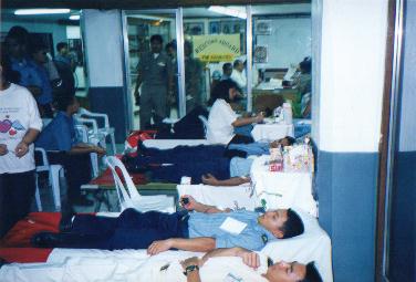 blood2.jpg (20777 bytes)