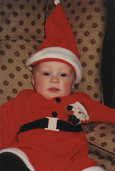 AliciaClaus1998.jpg (133297 bytes)