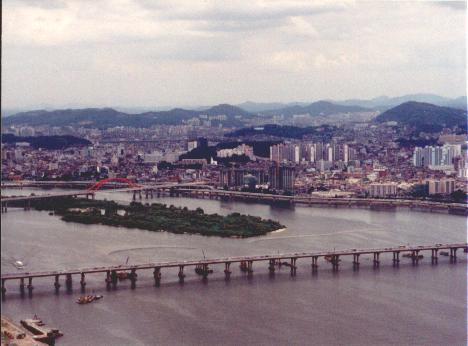 Seoul.JPG (26737 bytes)