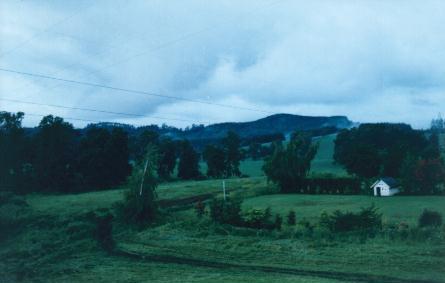 74.jpg (15280 bytes)