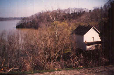 Mill View.jpg (45588 bytes)
