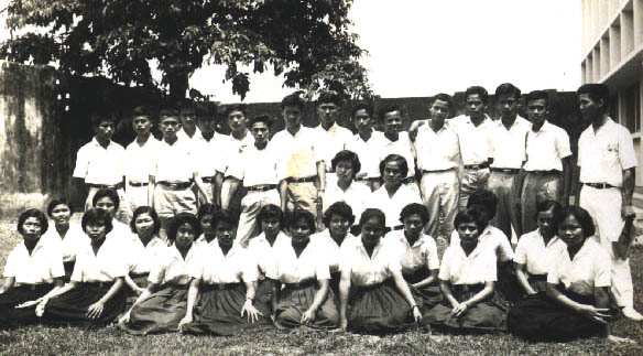 satit002.jpg (61774 bytes)