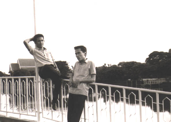 satit004.jpg (37969 bytes)
