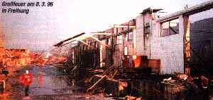 Gro&szlig;feuer am 08.03.96 in Freihung