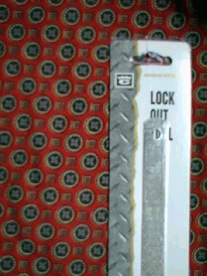 A look at the top portion of the slim-jim, in the package