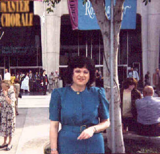 Alyson still at the opera
