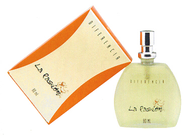 Fragr�ncia floriental com notas frutadas na sa�da,sobre o corpo floral jasmim e ylang-ylang. O fundo amadeirado composto por notas de s�ndalo e cedro em conjunto com o alm�scar, inspiram grande riqueza e sofistica��o.