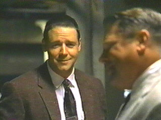 What kinda face is that? That's a mid-laugh face...~LOL~ (LA Confidential)