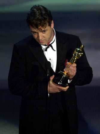 Gorgeous suit...gorgeous speech...gorgeous talent...gorgeous guy...