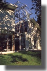Entrance gable
