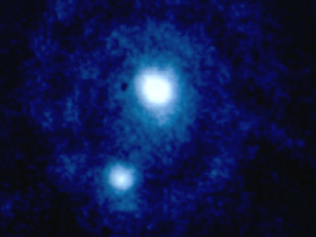 pluto.jpg (68916 bytes)