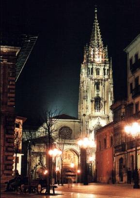 lugaoviedo.jpg (20517 bytes)