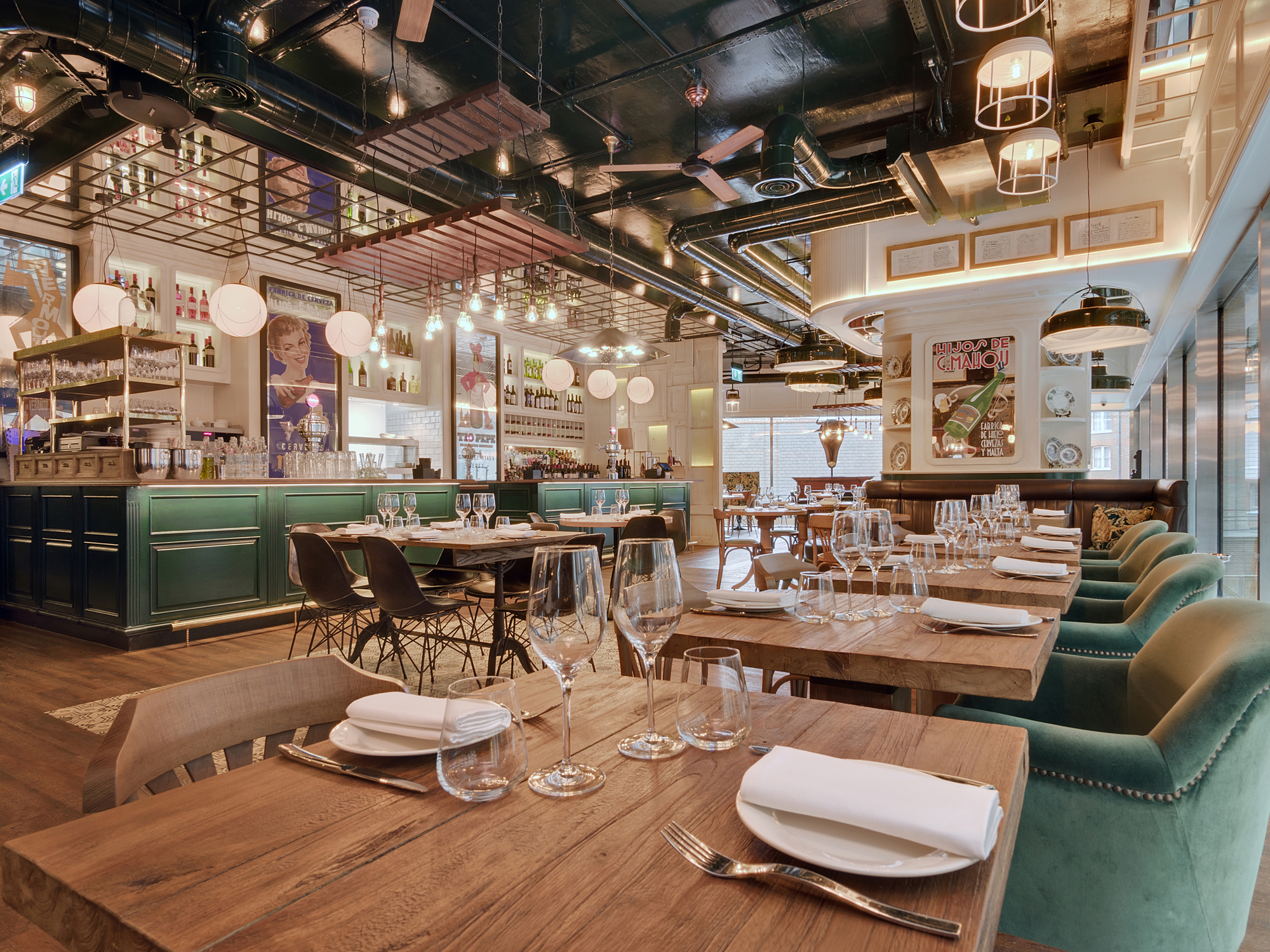 restaurant