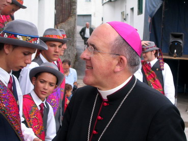 Excmo y Rvmo Sr. Arzobispo de Oviedo