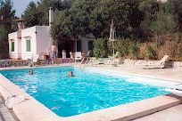 la piscine et la villa