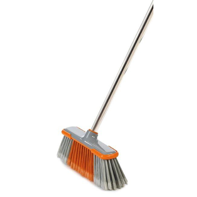 broom