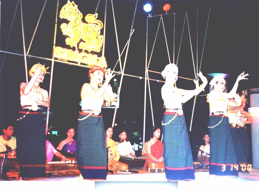 pic9f.jpg (64706 bytes)
