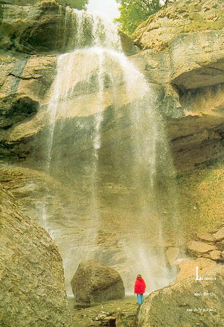 cascata_barche.jpg, 21/01/2002, 90 kB