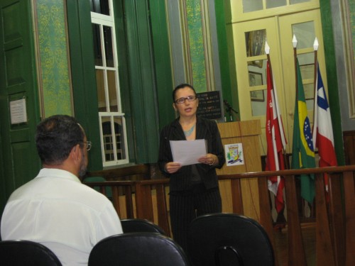 Z�lia Marques abre a Sess�o