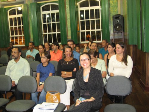 Presentes � solenidade