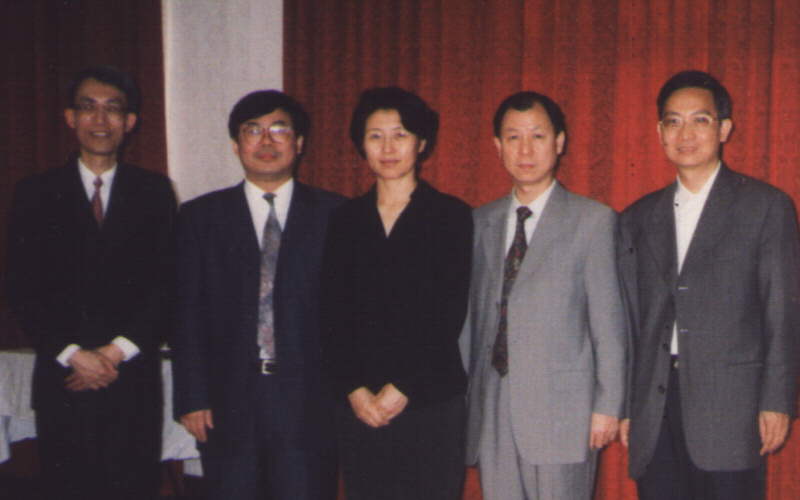EROPA 1999 PRC Ambassador to the Philippines Ms FU Ying hosted a lunch for the HKPAA Delegation #a16