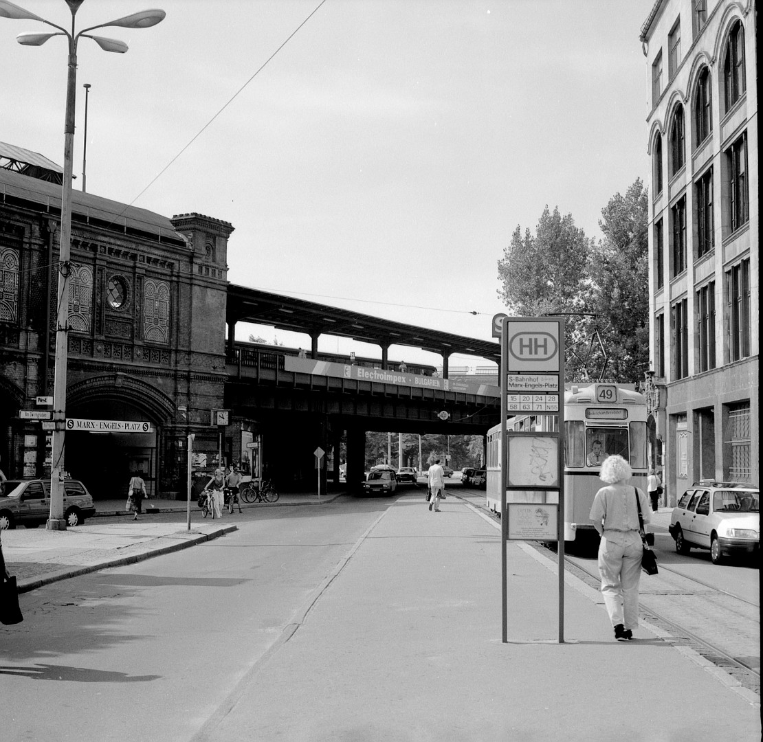  S-Bahnhof Marx-Engels-Platz, 1991. Foto: Erik Jonsson