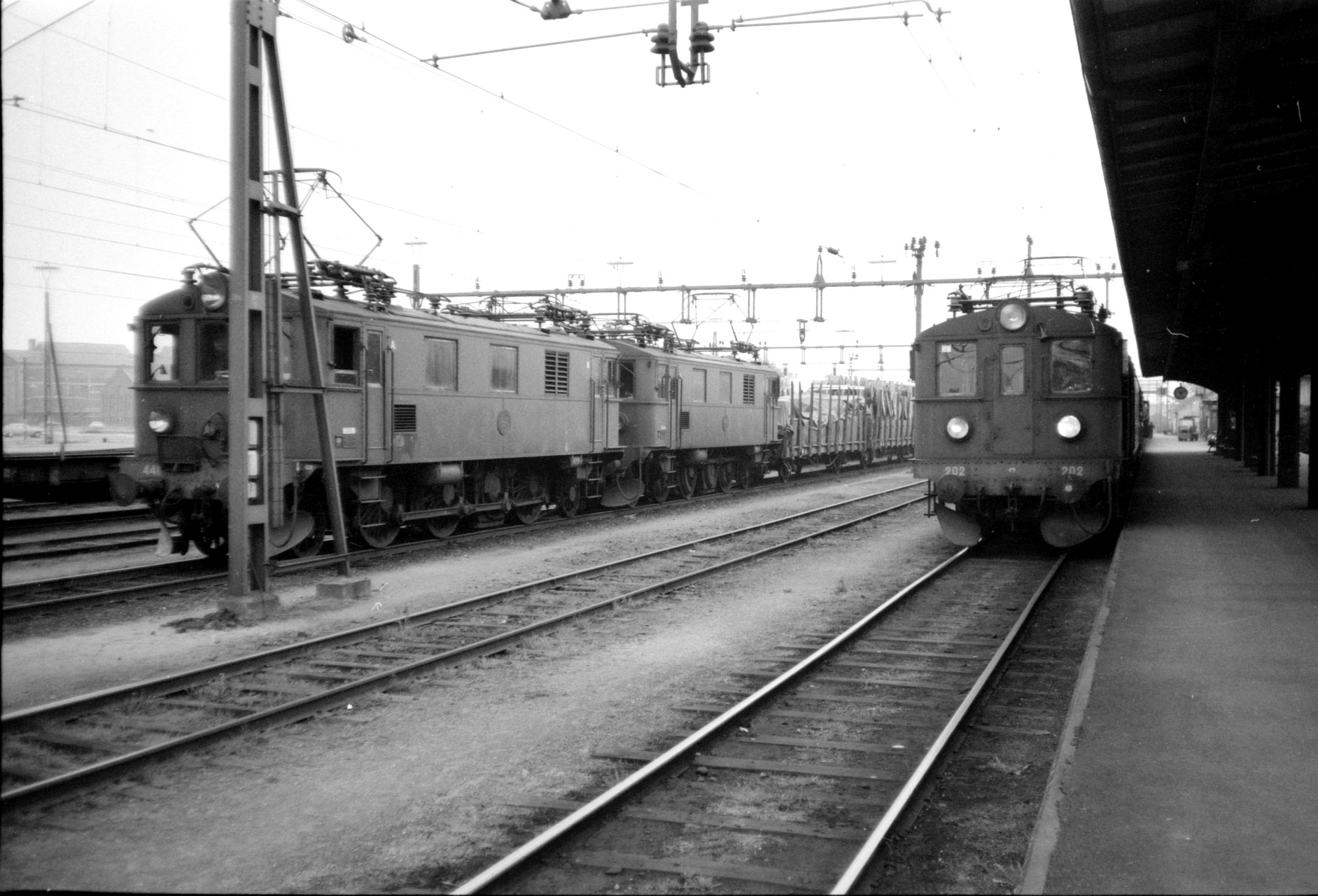 Landskrona järnvägsstation den 15:e maj år 1975
