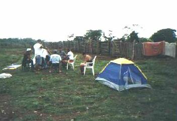 pesquisadores em reuniao