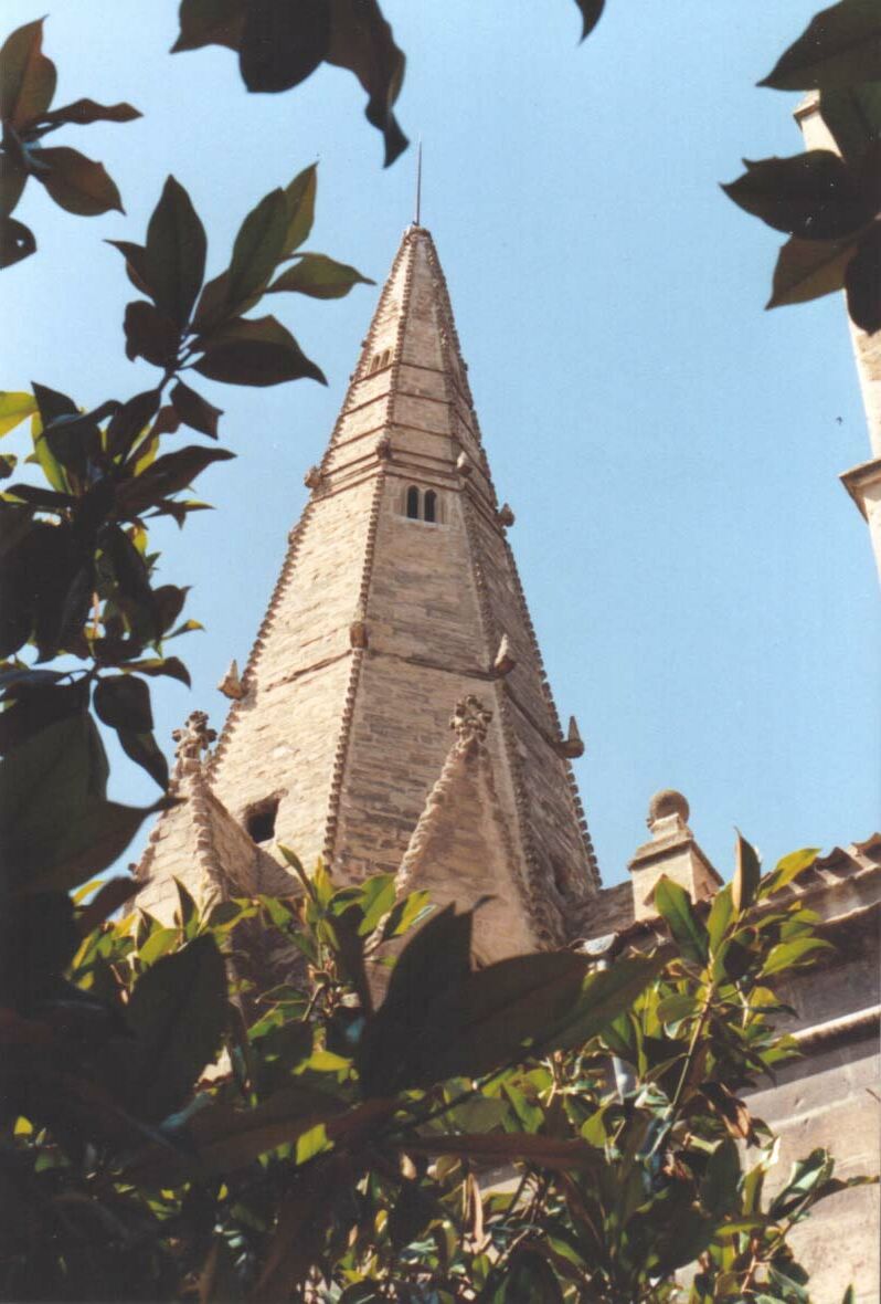 Iglesia de Sta. M&ria; de PalacioPalacio