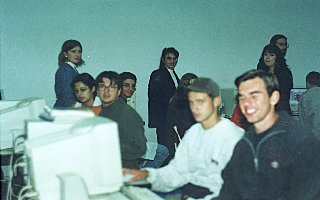 Sala de Inform�tica - 16/07/99