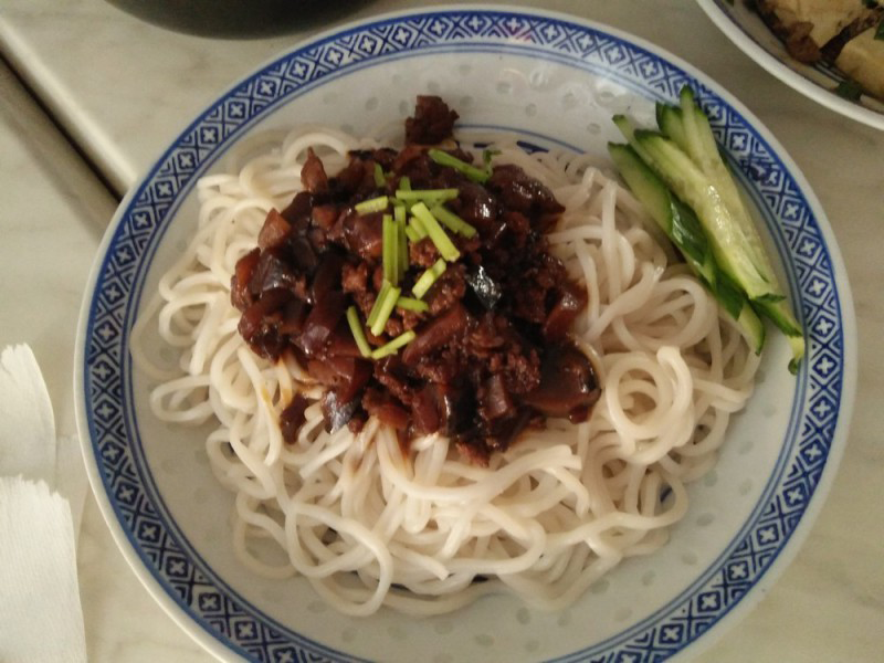Shanghai Noodels with Stir Fried Pork