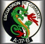 Emblema del Escuadr�n de combate 2311 A-37-B Dragonfly (Lib�lula) del Ala de Combate 23 de la FAE