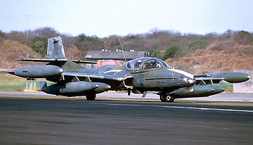 avi�n ligero de ataque Cessna A-37B Dragonfly
