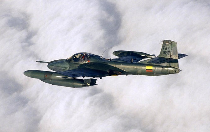 avi�n ligero de ataque Cessna A-37B Dragonfly