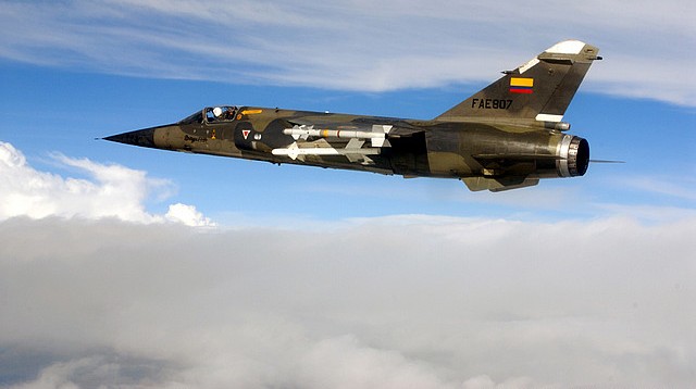 Avi�n Mirage F.1JA FAE-807