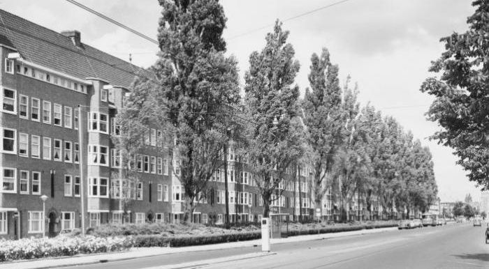 [Zuider Amstellaan, now Rooseveltlaan]