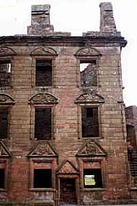 The Nithsdale Lodging, built in 1634.