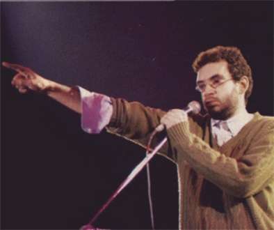 Renato Manfredini J�nior � : "Renato Russo"