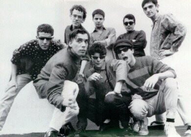 54 - Pouco depois do I�-I�-I� ...