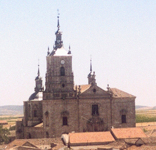 Pulse aqu� para ver la iglesia con todas sus torres