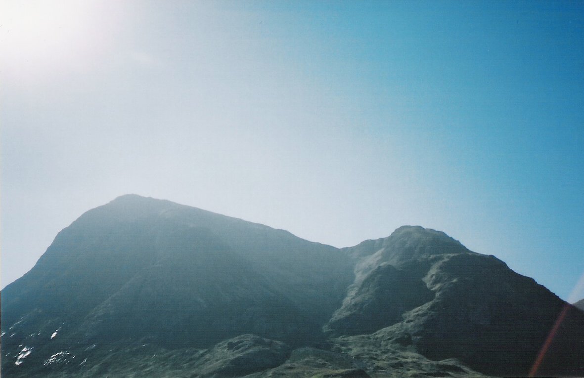 Looking over Stob Dearg.