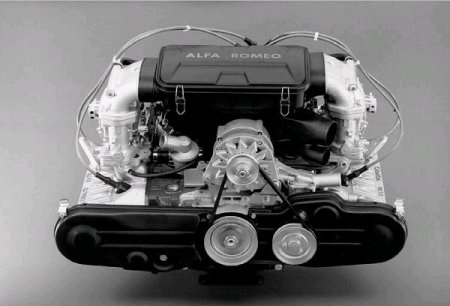 Engine. Horizontally opposed