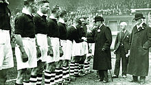 http://upload.wikimedia.org/wikipedia/commons/thumb/c/c6/King_george_v_1924.jpg/220px-King_george_v_1924.jpg