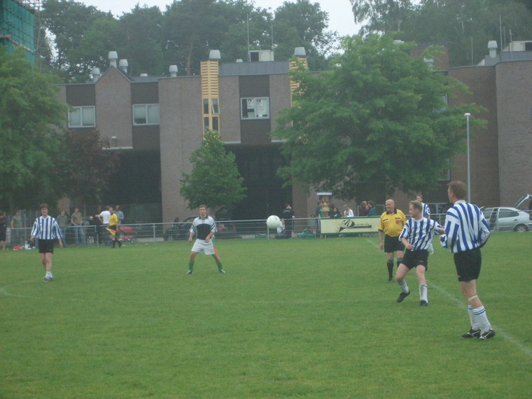 Heersen op het middenveld