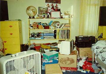 (messy) bedroom
