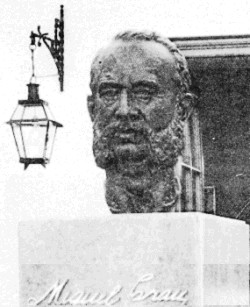 Busto de Miguel Grau