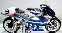SUZUKI RGV-r (azul)
