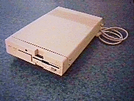 64HDD inside 1571